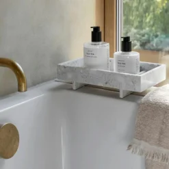 ABENTO Marble Bricka 30x18 cm, Nimbus