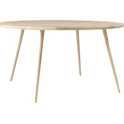 Accent Matbord Mattlackad Ek, 140 cm