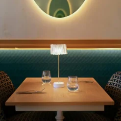 SLAMP Portabla Lampor|Portabla Lampor-Accordéon Battery Borda Portabel, Vit / Prisma