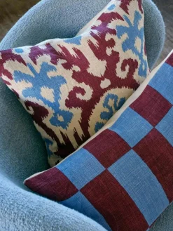 Adi Kuddfodral 50x50 cm, Dusty Blue / Ruby