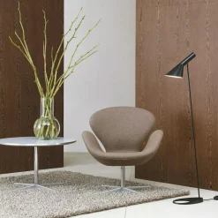 AJ Golvlampa, Svart / Mässing