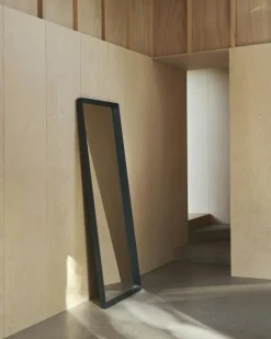 Arced Mirror / 80 X 55 CM / 31.5 X 21.65