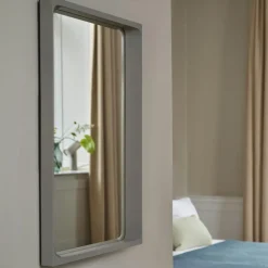 Arced Mirror / 80 X 55 CM / 31.5 X 21.65