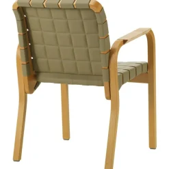 Armchair 45 Karmstol Svartlackerad yta, Klädsel i linne, Svartlackad Björk / Quiltat Läder Svart