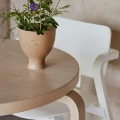 Artek Stolar-Aslak Stol, Grå