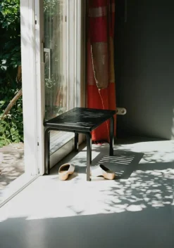 153B Bänk, Vitlackerad Björk