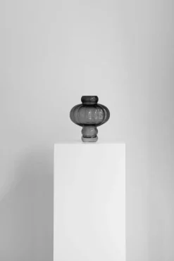 Balloon 02 Vas 20 cm, Opalvit