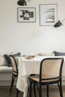 Paged Stolar-Benko Stol Rotting, Natur