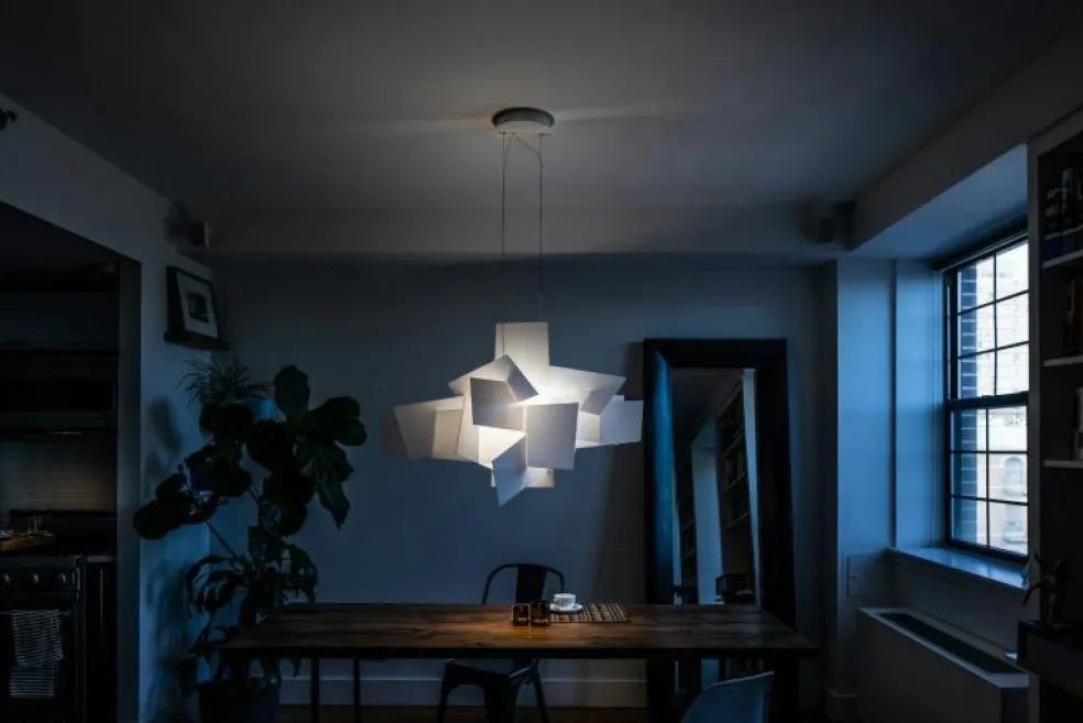 Big Bang Pendel, Vit