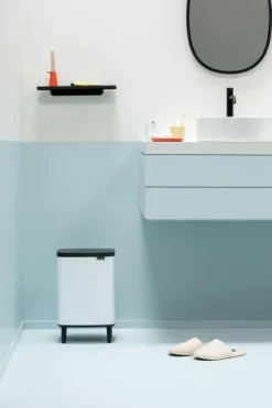 Bo Papperskorg Med Ben 12 L, Mattsvart