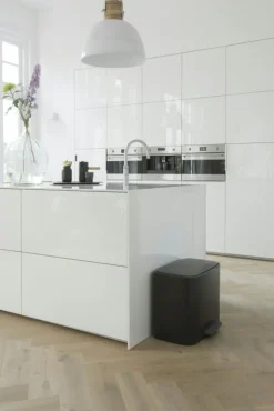 Brabantia Papperskorgar & Pedalhinkar-Bo Pedalhink 3 x 11L,