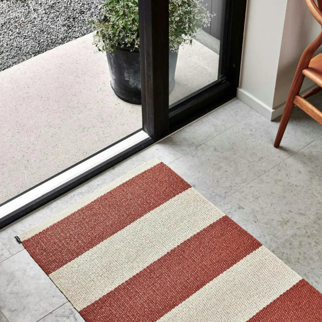 Pappelina Utomhusmattor & Balkongmattor|Plastmattor-Bob Matta 70x300 cm, Brick/Vanilla