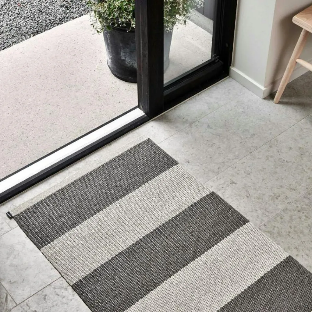 Pappelina Utomhusmattor & Balkongmattor|Plastmattor-Bob Matta 70x300 cm, Brick/Vanilla