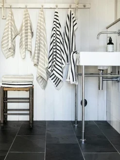 Bonnie Handduk 50X70 cm, Beige