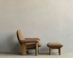 Audo Copenhagen Fotpallar|Fåtöljer-Brasilia Fåtölj Med Ottoman Naturlig Ek, Sheepskin Nature