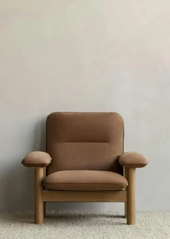 Audo Copenhagen Fotpallar|Fåtöljer-Brasilia Fåtölj Med Ottoman Naturlig Ek, Sheepskin Nature