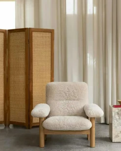 Audo Copenhagen Fåtöljer-Brasilia Fåtölj, Naturlig Ek / Sheepskin Nature