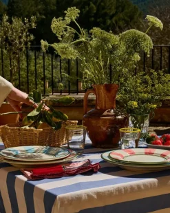 Pick a Poppy Dukar & Löpare-Breton Bordsduk 150x250 cm, Grön