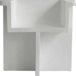 Brutus Matstol, Benvit