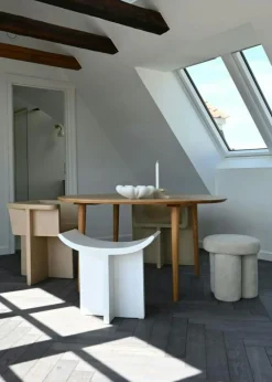 101 Copenhagen Pallar-Brutus Pall, Benvit