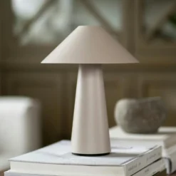 Cannes Bordslampa Portabel, Mud