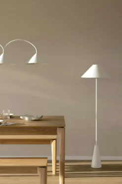 Cannes Golvlampa, Vit