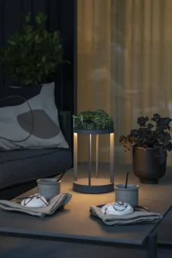 Chieti Bordslampa Portabel, Svart