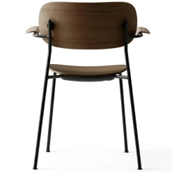 Audo Copenhagen Stolar-Co Karmstol Svart stål, Mörkbetsad Ek