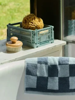 HAY Korgar|Boxar & Askar-Colour Crate Medium Förvaring, Warm Grey