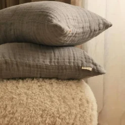 Crinkle Kudde 50x50 cm, Grå