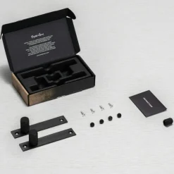 Buster + Punch Knoppar & Dörrhandtag-Cross Plate Knopp 2-pack,