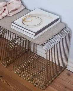 Curva Bänk, Antracit