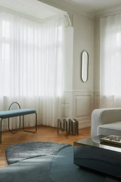 Curva Tidningsställ, Silver