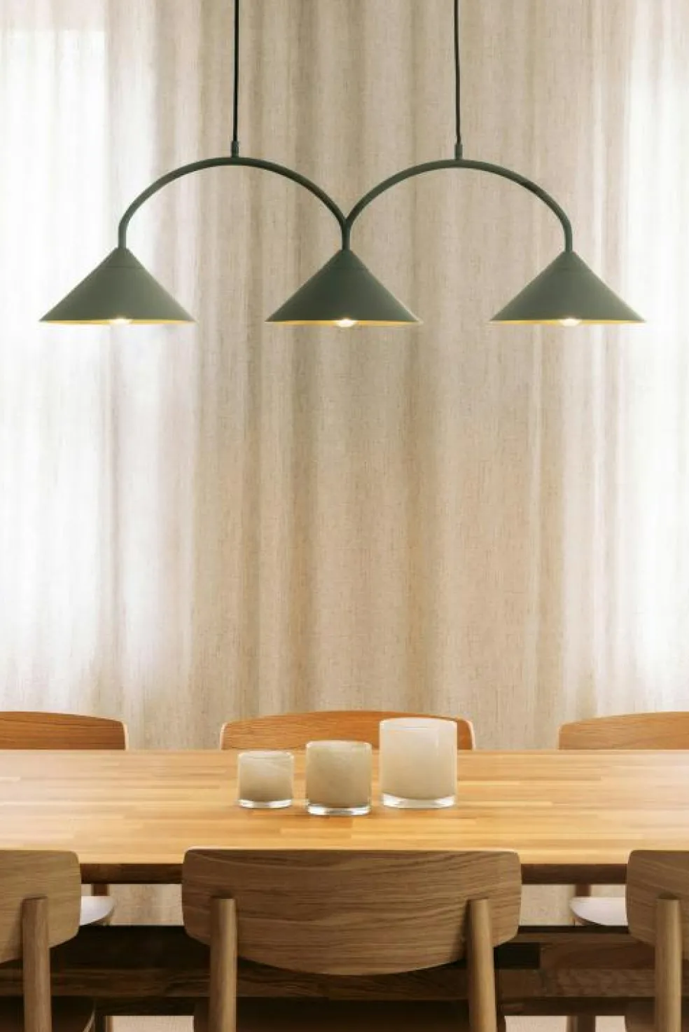 Curve 3 Pendel, Svart