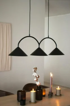 Curve 3 Pendel, Svart