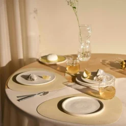 LIND DNA Bordstabletter & Glasunderlägg-Curve S Bordstablett Nupo 24x28 cm, Lemon Sorbet