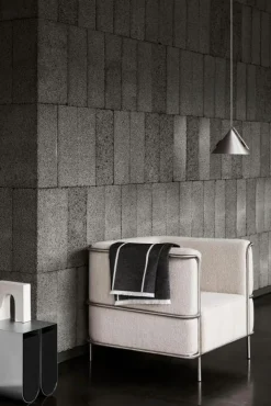 Kristina Dam Studio Sängbord & Nattduksbord|Sängbord & Nattduksbord-Curved Sidobord, Rostfritt Stål