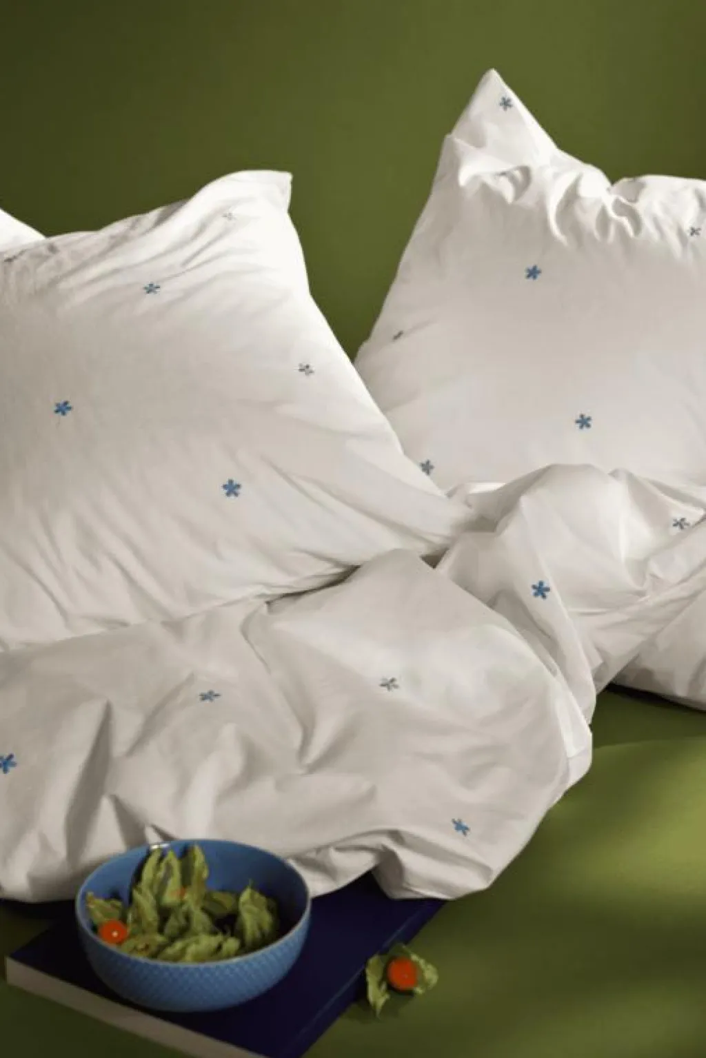 Juna Bäddset-Daisy Bäddset 140x220 + 60x63 cm, Vit / Ljusblå