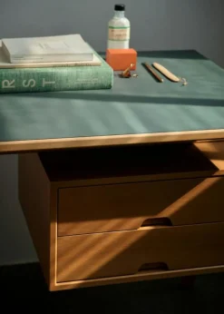 Daystak RD3 Skrivbord, Nanolaminat