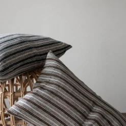 Tell Me More Prydnadskuddar & Fodral-Dino Kuddfodral 40x60 cm, Marinblå