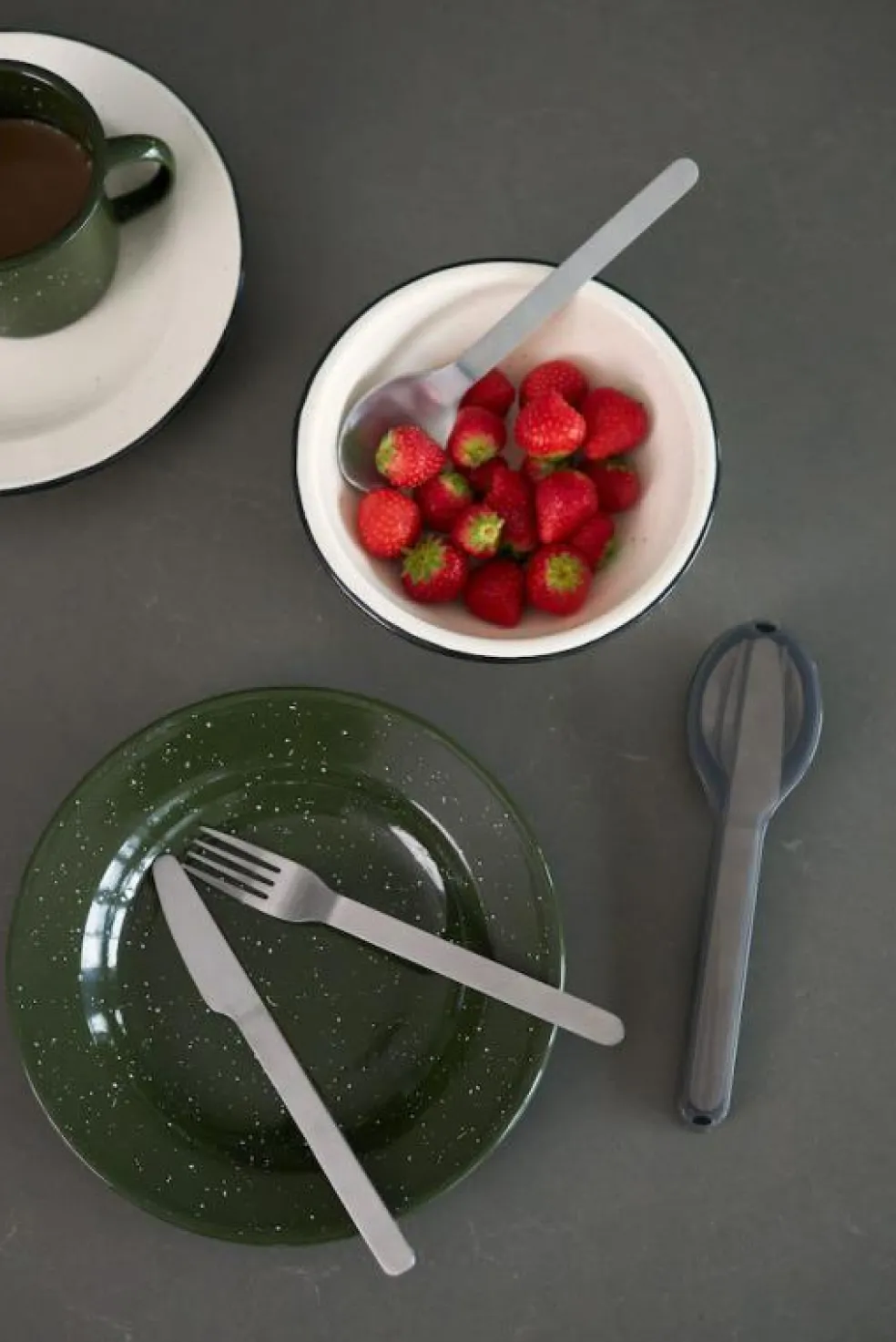 Doris Tallrik Emalj Ø20 cm, Svart