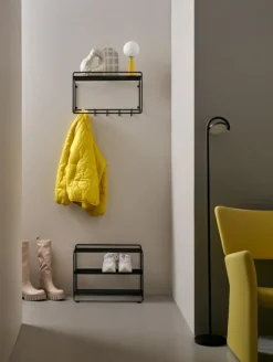 Downtown Skohylla, Vit