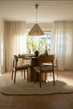 Elephant Stol, Naturlig Ek / Svart Läder