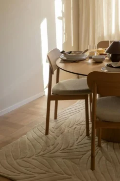 Elephant Stol, Naturlig Ek / Svart Läder