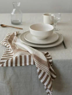 Tell Me More Servetter & Tillbehör-Ella Servett 50x50 cm, Brun