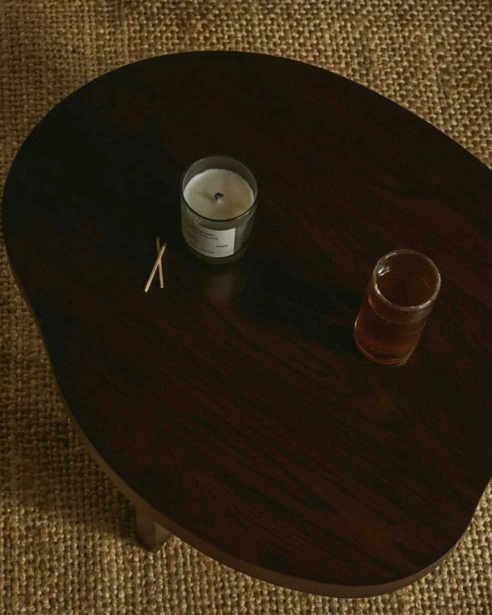 Farmhouse Pond Sidobord, Ek