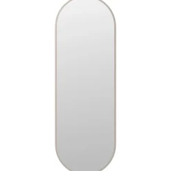 Figure Spegel, Nordic