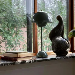 &Tradition Bordslampor-Flowerpot VP3 Bordslampa Gjord av PVC, Gjord av lackad metall, Grey Beige