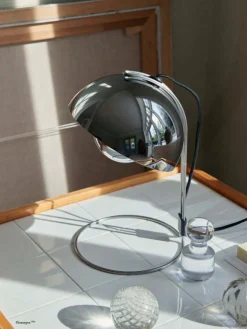 Flowerpot VP4 Bordslampa, Matt White