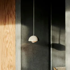 &Tradition Fönsterlampor|Pendellampor-Flowerpot VP10 Pendel, Mustard